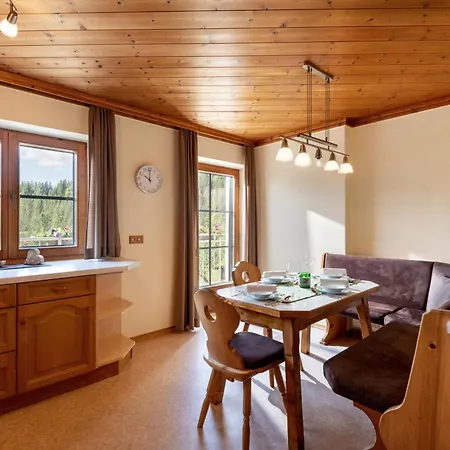 Vordergrub 팜스테이 쉐파우암윌던카이저